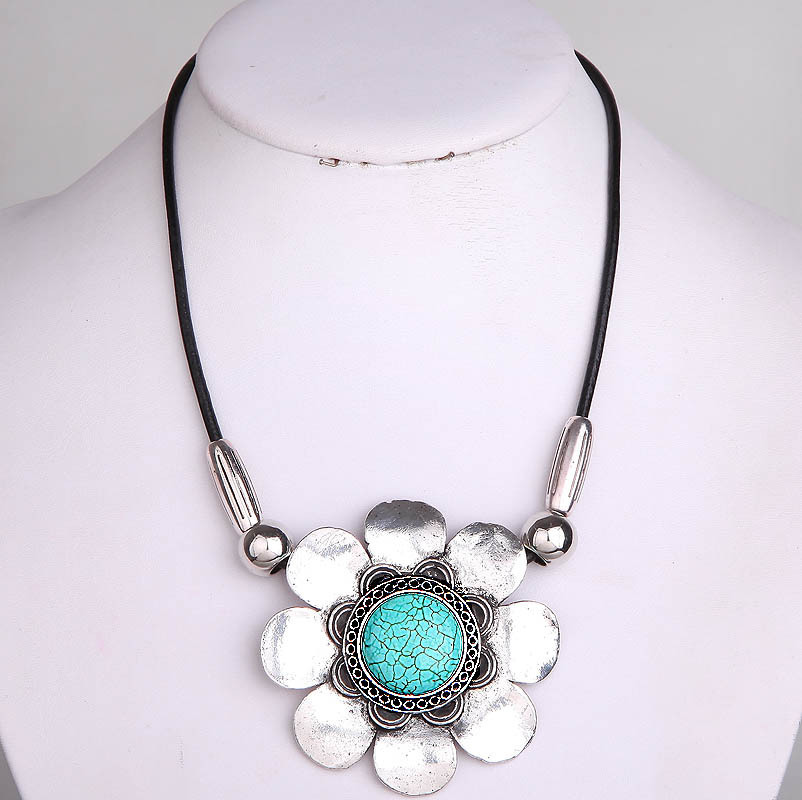 Scenic Floral and Blue Turquoise Golden Pendant Necklace